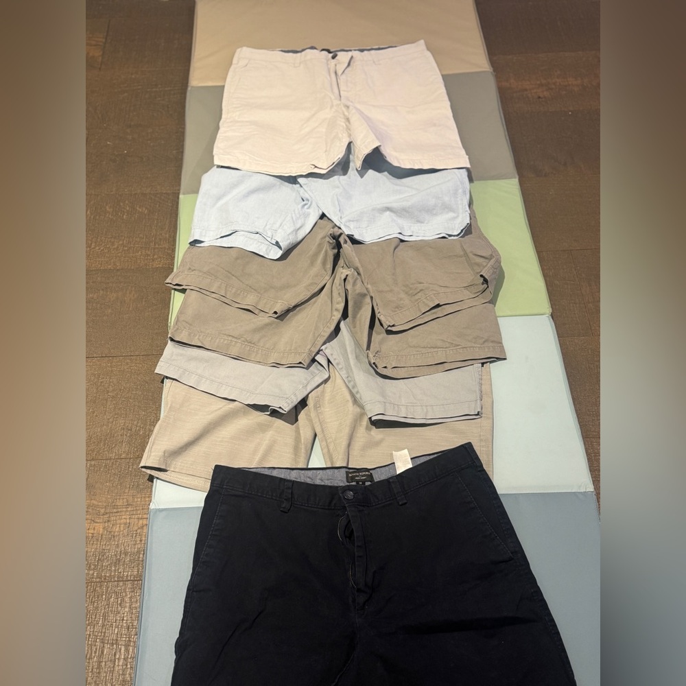 Men's Shorts Collection (Banana Republic + 1 O’Neill)